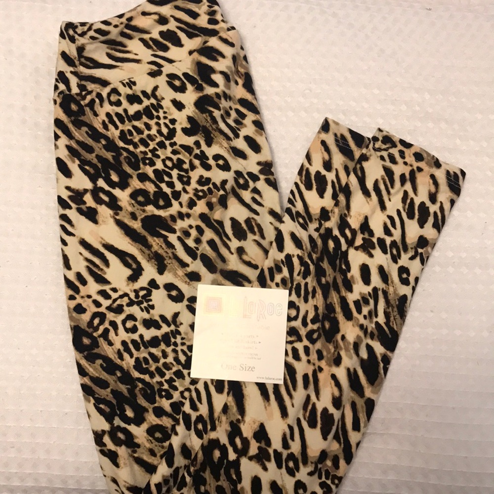 LuLaRoe Leopard Leggings OS